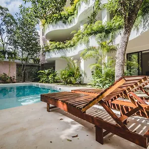 https://selva-tulum-dept-a3.tulum-hotels.net